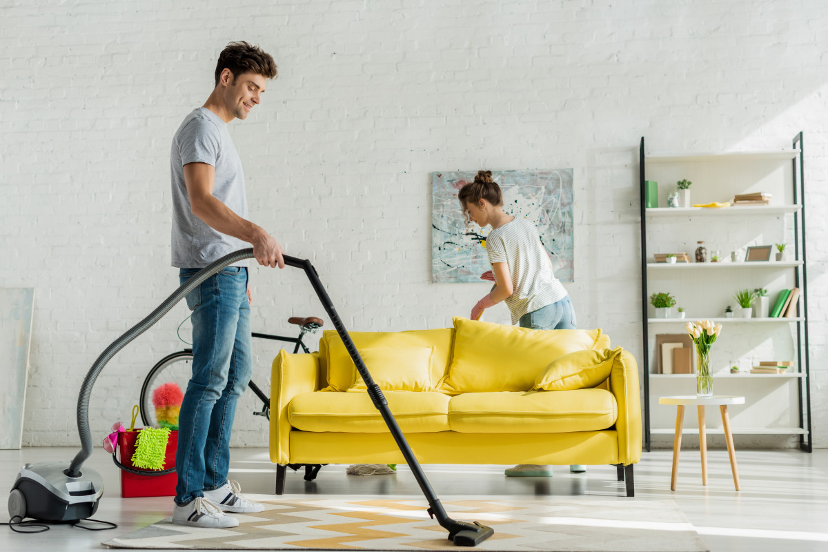 Bozyaka Bayan Temizlikçi